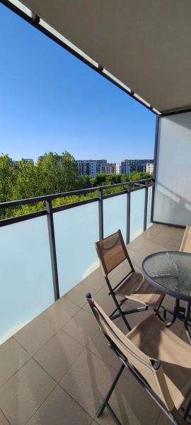 WellSituated 1 Bedroom Condo in Warsaw freeparking